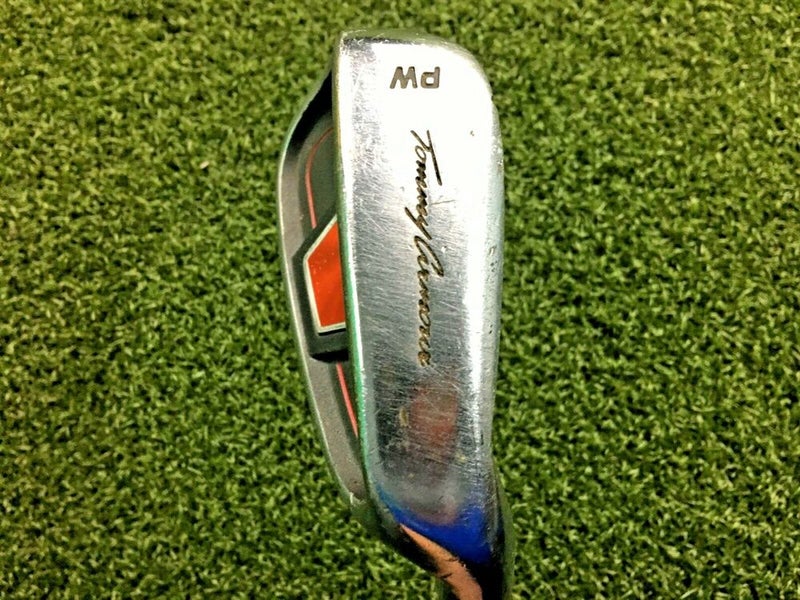 Tommy Armour EVO Pitching Wedge  /  RH  /  Stiff Steel  /  Nice Grip  / mm7269
