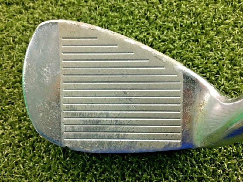 Tommy Armour EVO Pitching Wedge  /  RH  /  Stiff Steel  /  Nice Grip  / mm7269