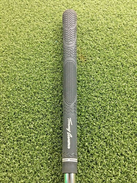Tommy Armour EVO Pitching Wedge  /  RH  /  Stiff Steel  /  Nice Grip  / mm7269