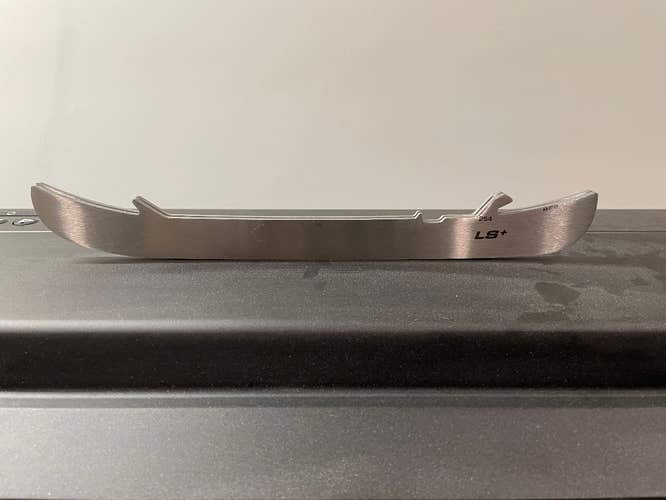 New Bauer LS + Runners 254 mm