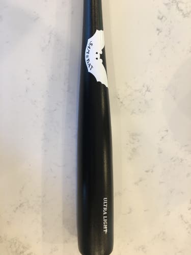 New MC1 Ultra Light Sam Bat Wood Bat (-4) 28 oz 32"