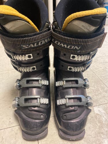 Salomon Performa Ski Boots (24 - 25.5)