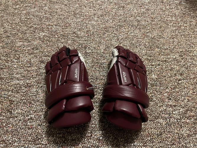 Used Player's Nike 13" Vapor Lacrosse Gloves