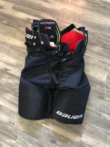 Senior Medium Bauer Vapor X2.9 Hockey Pants