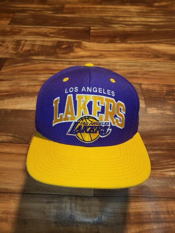 Los Angeles Lakers Hat Cap Fitted Men 7 1/2 NBA Basketball Reebok