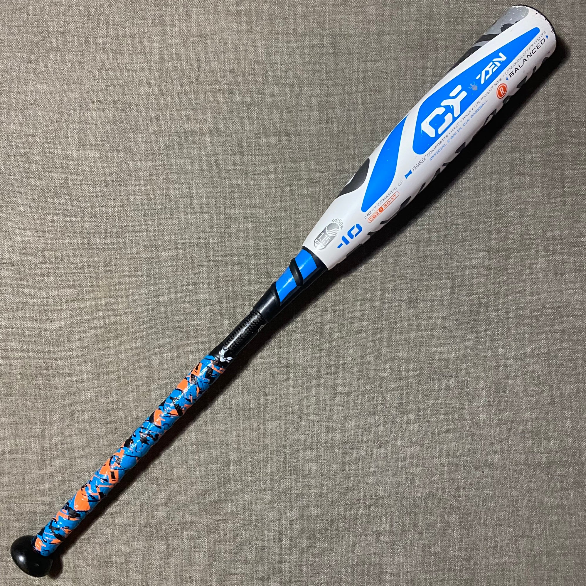 Batte De Baseball DeMarini Nitro 30 - 21 Oz, Diamètre 2 1/4, Jeune, Avec Flammes