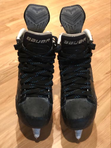 Size 5.5 Bauer Supreme MX3 Hockey Skates Regular Width