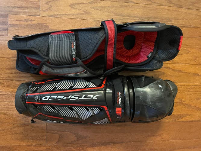 Used CCM JetSpeed FT1 Shin Pads
