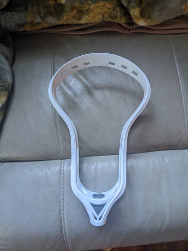 New True Unstrung Vektr Head