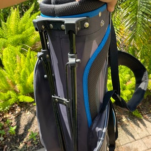 Kids golf stand bag by RAM golf