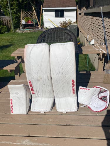 Bauer Vapor Hyperlite Goalie Leg Pads Glove Blocker Red White Large Pro Return NHL Full Set 35”