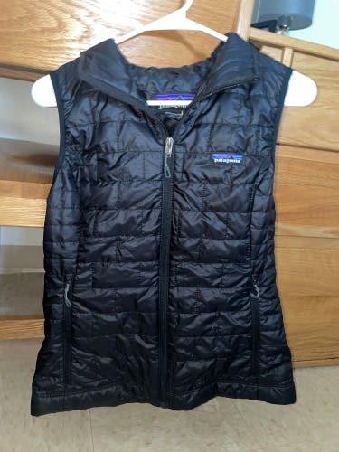 Black New Small Patagonia Vest