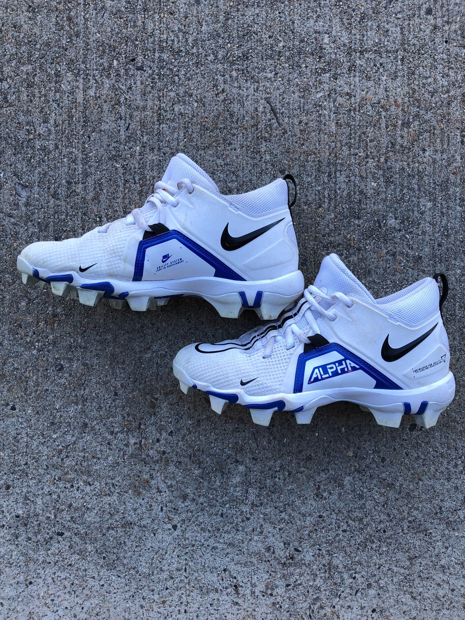 Used Youth White Nike Alpha Low-Top 