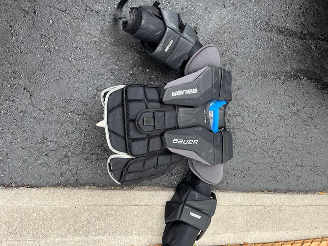 Intermediate Large Bauer Elite Goalie Chest Protector