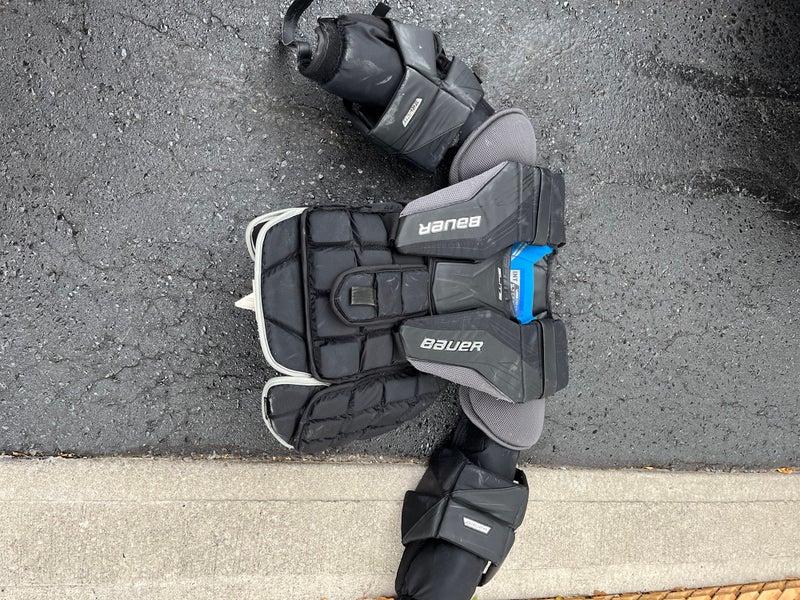 Intermediate Large Bauer Elite Goalie Chest Protector