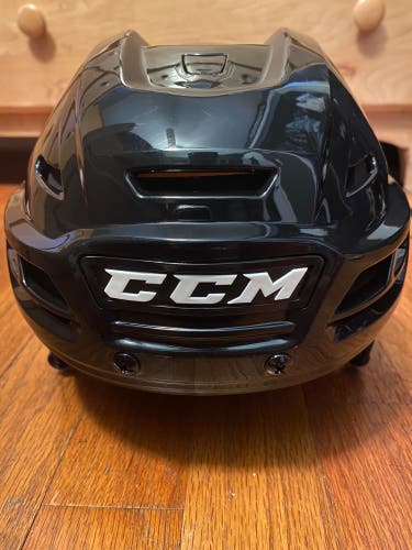 New Medium CCM  Tacks 710 Helmet