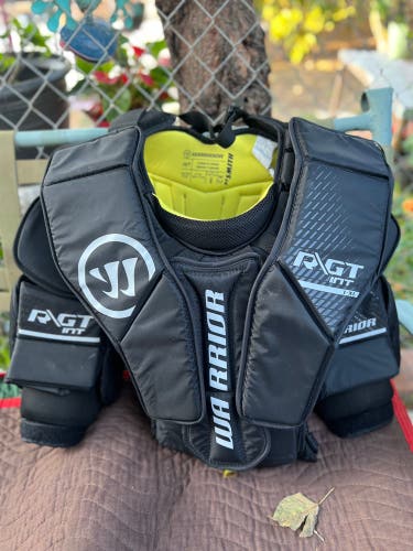 Used XL Warrior  Ritual GT Goalie Chest Protector