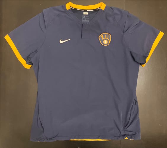 Team Issued Milwaukee Brewers Nike Cage Jacket