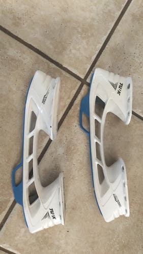 Used Bauer Edge 254 mm