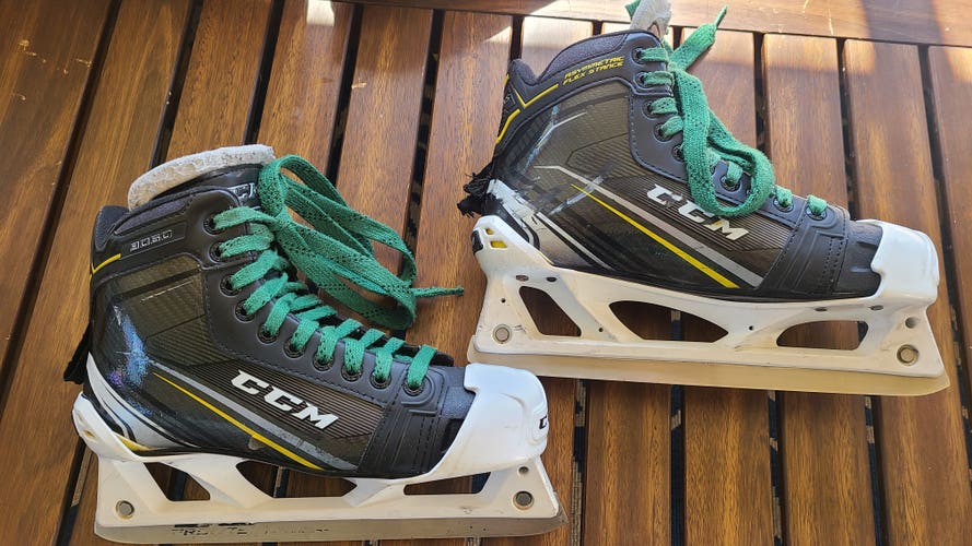 Senior Used CCM Tacks 9060 Hockey Goalie Skates Regular Width Size 8