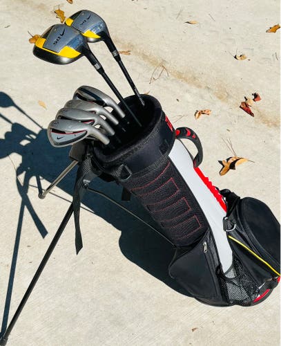 Tiger Woods Nike youth golf set
