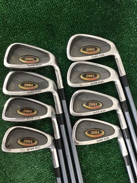 Acer Series 2001 Oversize Iron Set 3-PW Regular Graphite Shafts