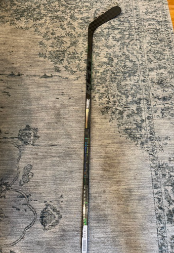 New Intermediate Right Handed CCM RibCor Trigger 6 Pro Hockey Stick P29