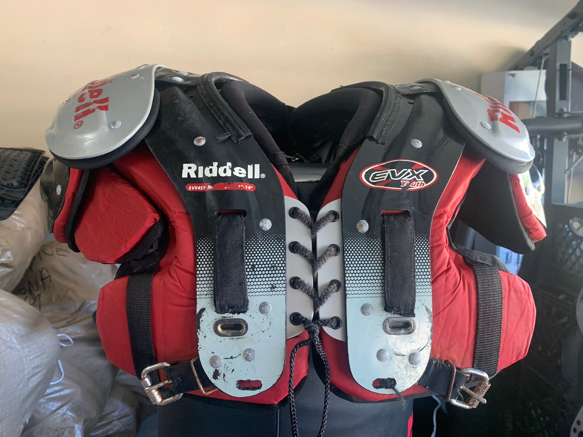 Riddell Football Shoulder Pads for sale | New and Used on SidelineSwap