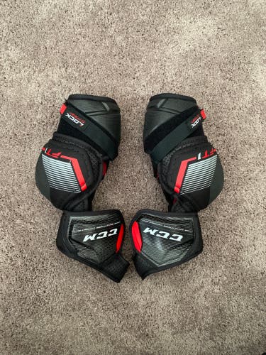 New CCM FT1 elbow pads Large