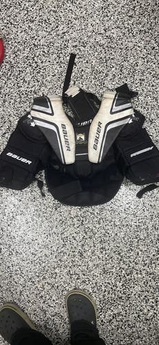 Medium Bauer Prodigy 2.0 Goalie Chest Protector