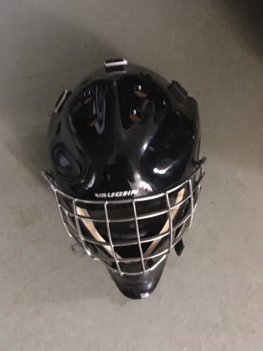 Used Vaughn Goalie Mask