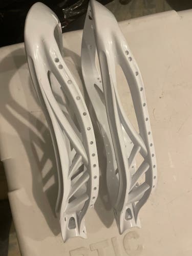 New Attack & Midfield Unstrung Judgement Head