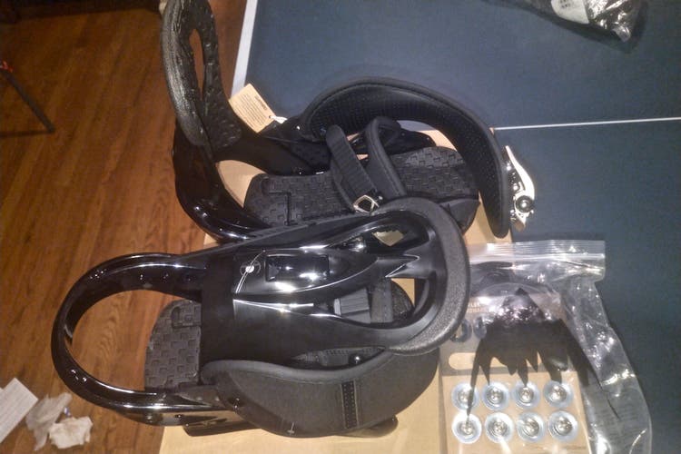 New Women's Burton Citizen Re:flex Snowboard Bindings Size Small