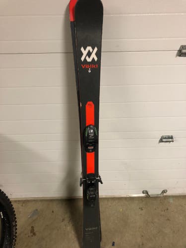 Volkl Mantra Jr All Mountain Skis With Bindings