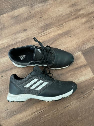 Adidas golf shoe size US 9 Men’s