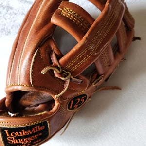 Louisville Slugger Right Hand Throw 125 Series Baseball Glove 12.5" Game Ready