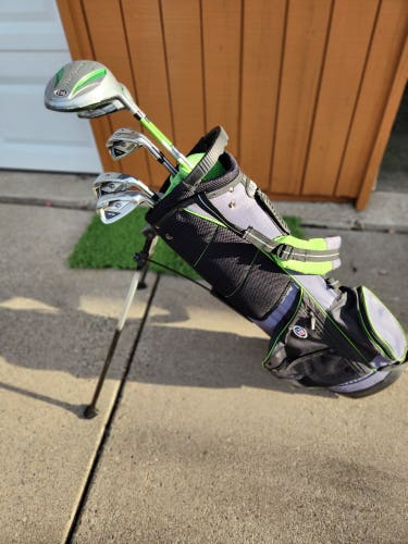US Kids Golf junior right hand golf club set (right hand set with bag)