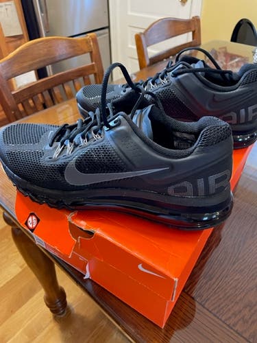 Black Adult Men's New Size 12 (Women's 13) Nike Shoes