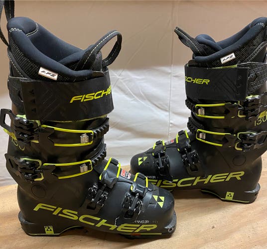 Used Fischer Ranger Free 130 Ski Boots