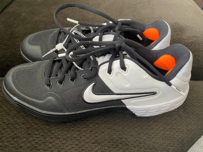 Black New Adult Men's Size 6.5 (Women's 7.5) Metal Nike Low Top Nike Alpha Huarache Elite 2