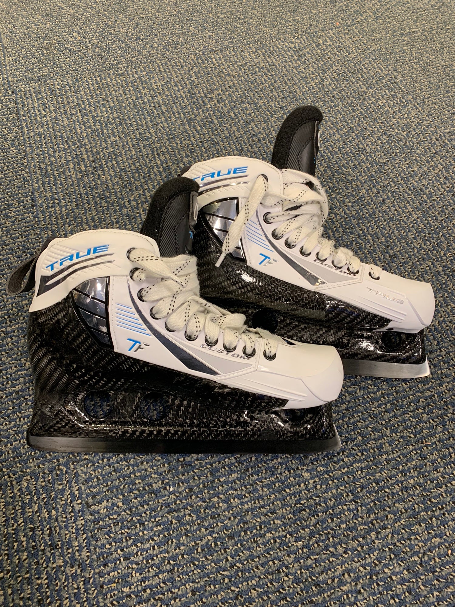 Size 9 true one piece goalie skates (brand new) SidelineSwap