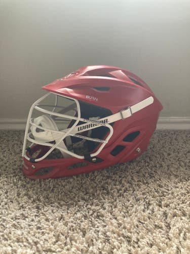 New Warrior Burn Helmet Red Size Medium