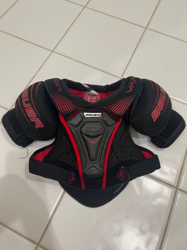 Bauer vapor X LTX pro hockey shoulder pads-junior