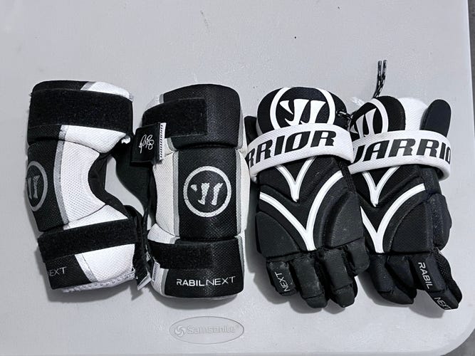 Warrior Rabil Next Lacrosse Gloves and elbow pads