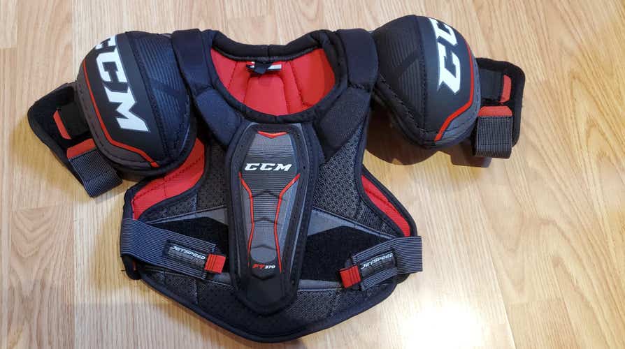 Used Junior Small CCM FT370 Shoulder Pads