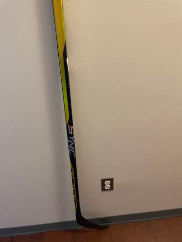 Senior New Right Handed Bauer Nexus SYNC Pro Hockey Stick P28M Pro Stock