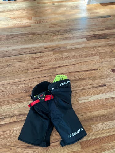 Junior XL Bauer VAPOR 2X Hockey Pants