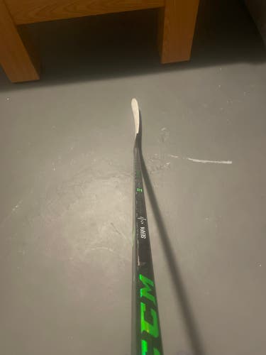 Senior Right Handed Toe Pattern Pro Stock Ribcor Trigger 5 Pro Hockey Stick