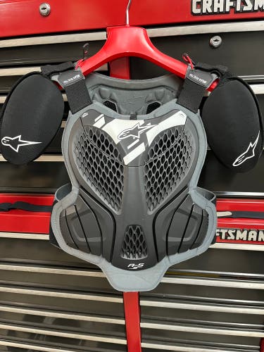 Alpinestars A5 youth chest protector