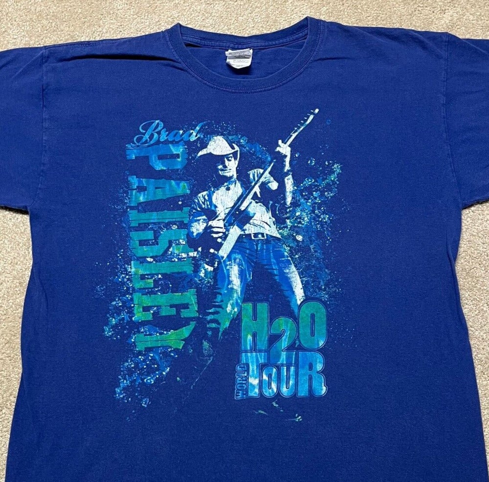 Brad Paisley T Shirt Men Large Adult Blue Country Music Concert